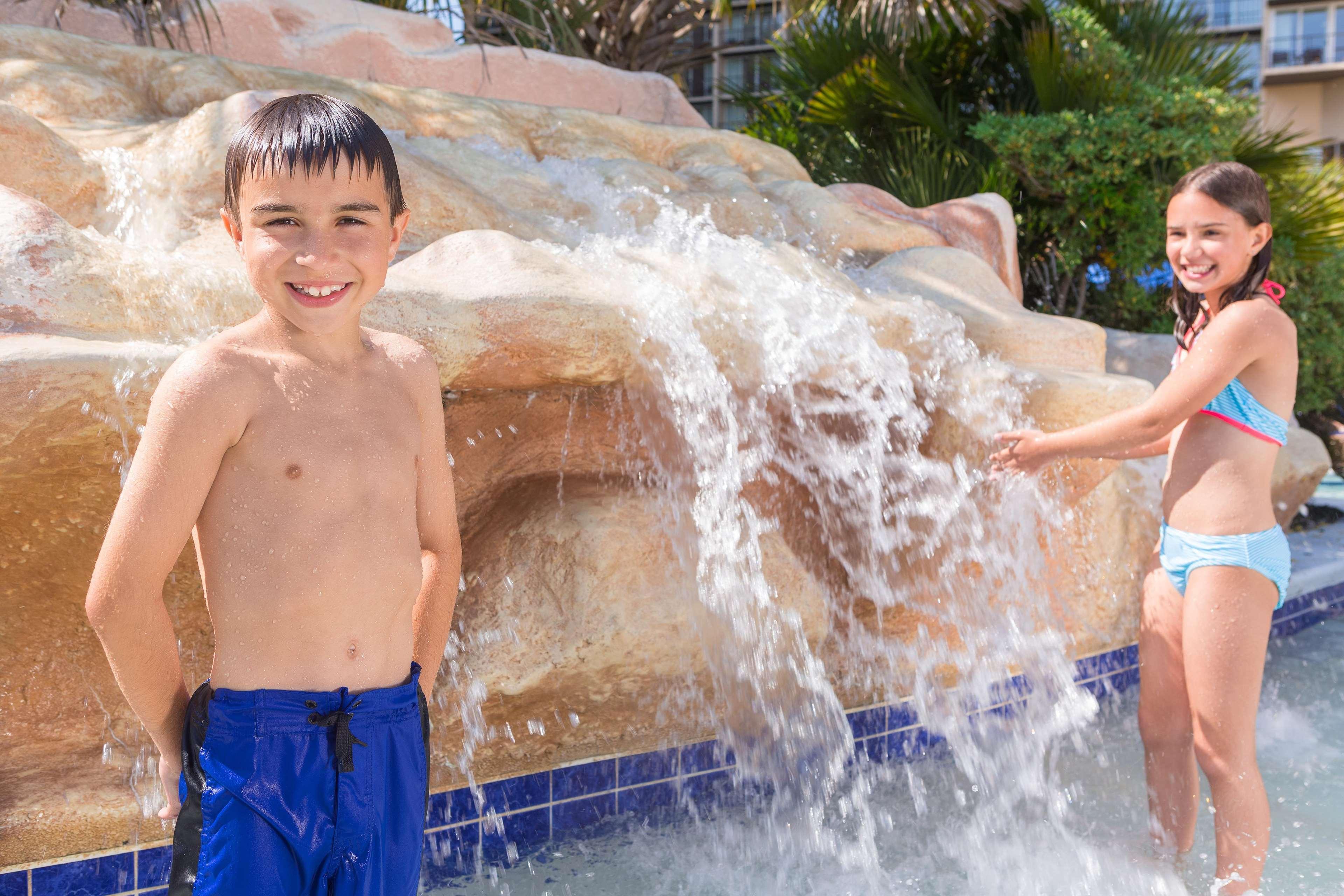 Embassy Suites By Hilton Myrtle Beach Oceanfront Resort Esterno foto